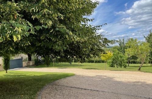 Saint-Saud-Lacoussiere House | Lime Tree Farmhouse