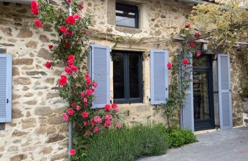 Saint-Saud-Lacoussiere House | Lime Tree Farmhouse