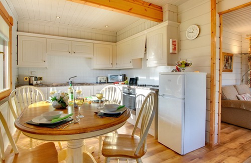 Morpeth Cottage | LIME TREE LODGE, family friendly, with a garden in Swarland