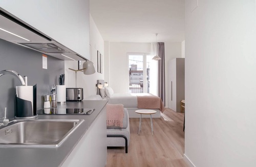 La Petxina Apartment | Limehome Valencia Carrer de Sant Jacint