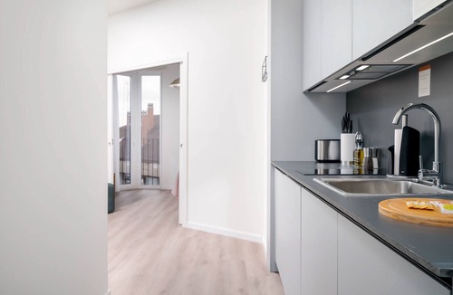 La Petxina Apartment | Limehome Valencia Carrer de Sant Jacint