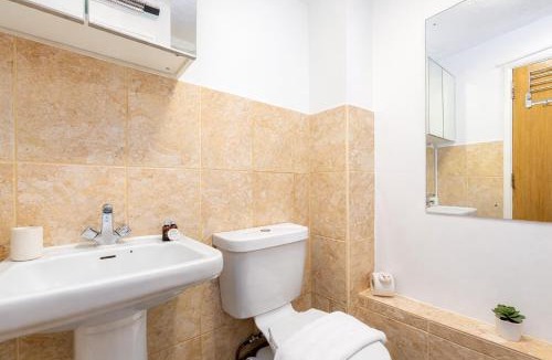 Limehouse Apartment | Limehouse Modern Flat