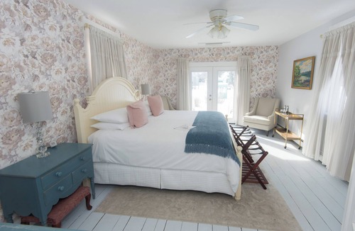 Rockland Bed & Breakfast | LimeRock Inn