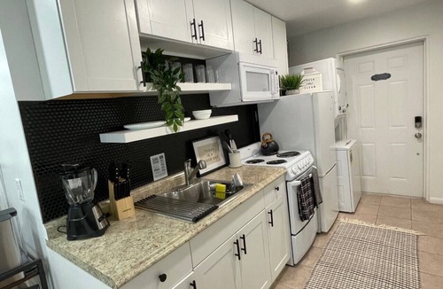 Lake Mary Cottage | Limited Nights Open Luxe, Cozy & Poolside Magic