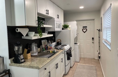 Lake Mary Cottage | Limited Nights Open Luxe, Cozy & Poolside Magic