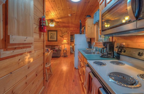 Murphy Cabin | ☆Limited Summer Availability☆n