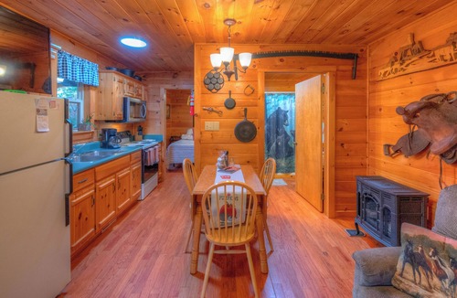 Murphy Cabin | ☆Limited Summer Availability☆n