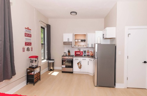 Albany Apartment | Limited Time Listing