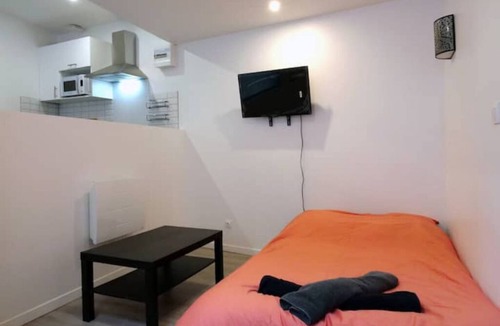 Etampes Apartment | Limpérial 2 - Centreville - Wifi