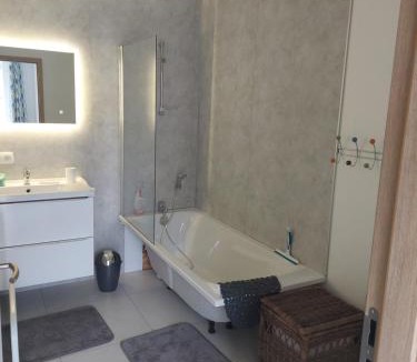 Rully House | L’Impasse