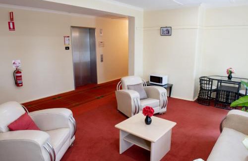 Beechworth Hotel | Linaker Art Deco Motel