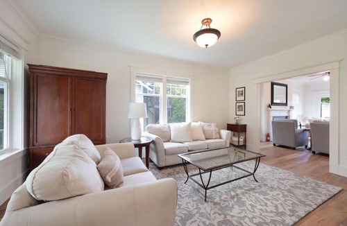 Hood River House | Lincoln House home