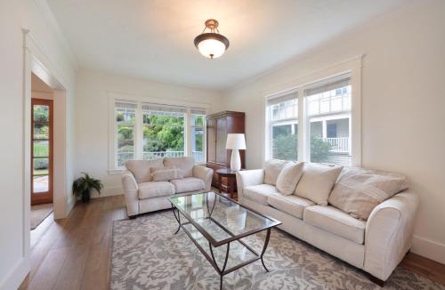 Hood River House | Lincoln House home