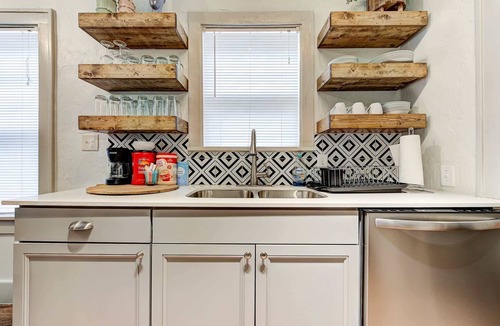 Lincoln Terrace Apartment | Lincoln Lodge B. Near OU Med, Bricktown, Arena