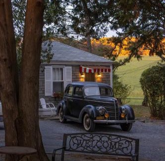 Manns Choice Hotel | Lincoln Motor Court