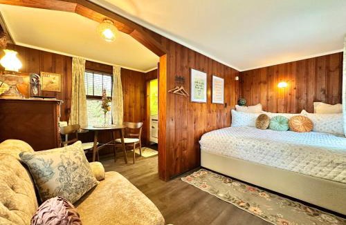 Manns Choice Hotel | Lincoln Motor Court