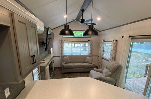 Brill House | Lincolnwood Tiny House 13