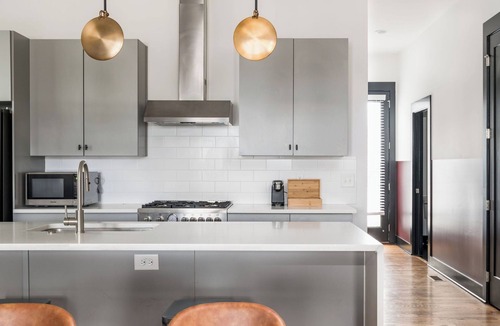 Buena Vista Cottage | Linda by Avantstay Lovely 4BR Condo in Heart of Nashville