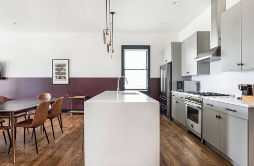 Buena Vista Cottage | Linda by Avantstay Lovely 4BR Condo in Heart of Nashville