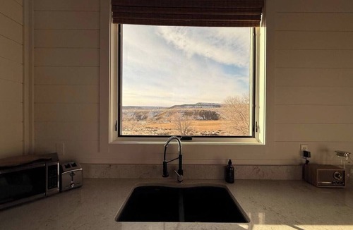 Shell Cabin | Lindbergh Cabin at Ever Sky Ranch