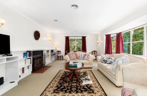 Mount Wilson House | Linden