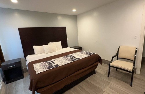 Lindenhurst Hotel | LINDENHURST MOTEL