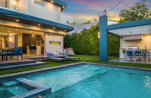Carthay Circle Apartment | Lindenhurst