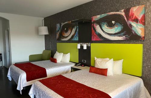 Lindsay Hotel | Lindsay Inn