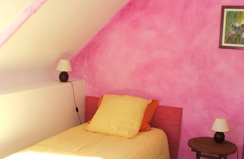 Pedernec House | Linen flower ---------