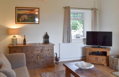 Chesterfield House | Ling Farm Cottage