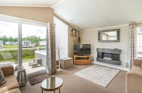 Flookburgh House | Links Lodge