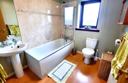 Prestwick Cottage | Links Quay 42 - a house that sleeps 4 guests in 2 bedrooms