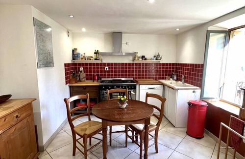 Fraisse-des-Corbieres House | Lion house - FRAISSE DES CORBIERES