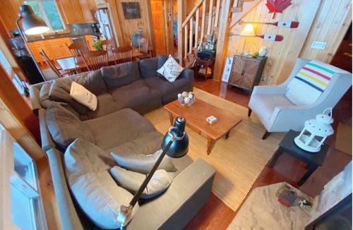 Lion's Head Cabin | Lion's Den - Luxury Waterfront Oasis w/Hot Tub