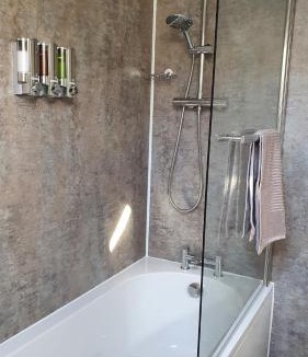 Ilchester Bed & Breakfast | Liongate House