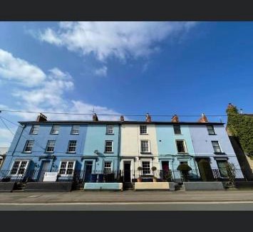 Bicester House | Lionsgate Guest House