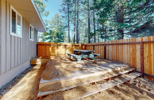 Tahoe Paradise House | Lipan Lodge