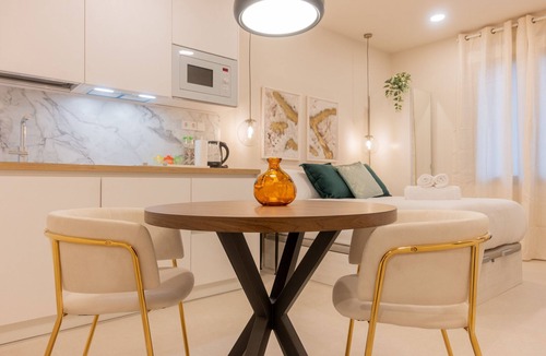 Palos de la Frontera Apartment | Liria: A Space of Elegance and Comfort in the Heart of the City