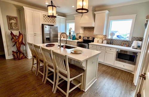 Port Bolivar House | Lisa's Landing - 3 Bedroom - 2 Bath - Sleeps 11
