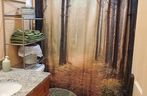 Bloomington Bed & Breakfast | Lisbon room