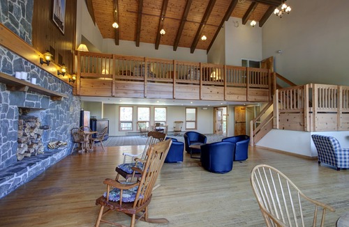 Liscomb Hotel | Liscombe Lodge Resort and Conference Centre