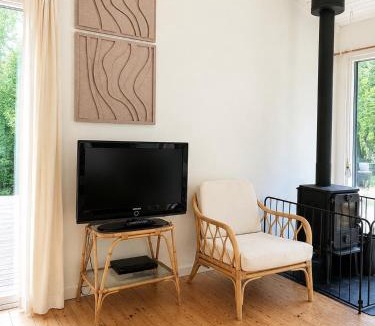 Melby Apartment | Liseleje sommerhus på naturgrund