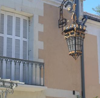 Saint-Cyr-sur-Loire Bed & Breakfast | Lit en Loire