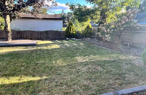 Torrington House | Litchfield Retreat, Wineries, Foliage & Skiing