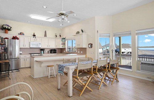 Spanish Grant House | Literally on beach, unobstructed ocean view