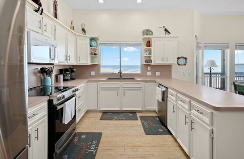 Spanish Grant House | Literally on beach, unobstructed ocean view