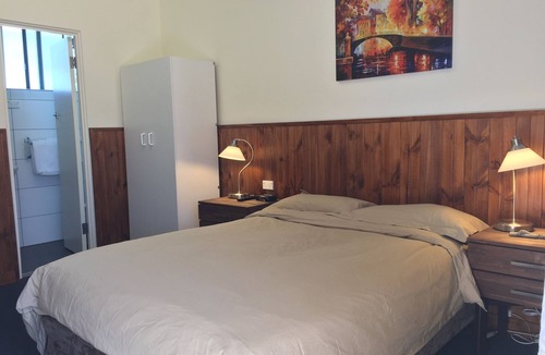 Bowenfels Hotel | Lithgow Valley Motel