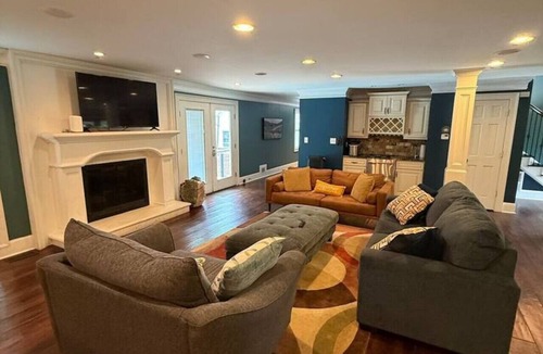Lithonia House | Lithonia 4BR w/Private Pool & Hot Tub