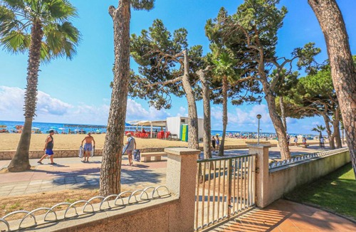 Cambrils Apartment | LITORAL COSTA DORADA - PINS i MAR Only families