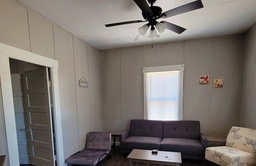 Harper Cottage | Little 1950's country cottage is peaceful and simple.